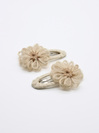 2-pack Iris Clip Beige - Beige Knitted Flower